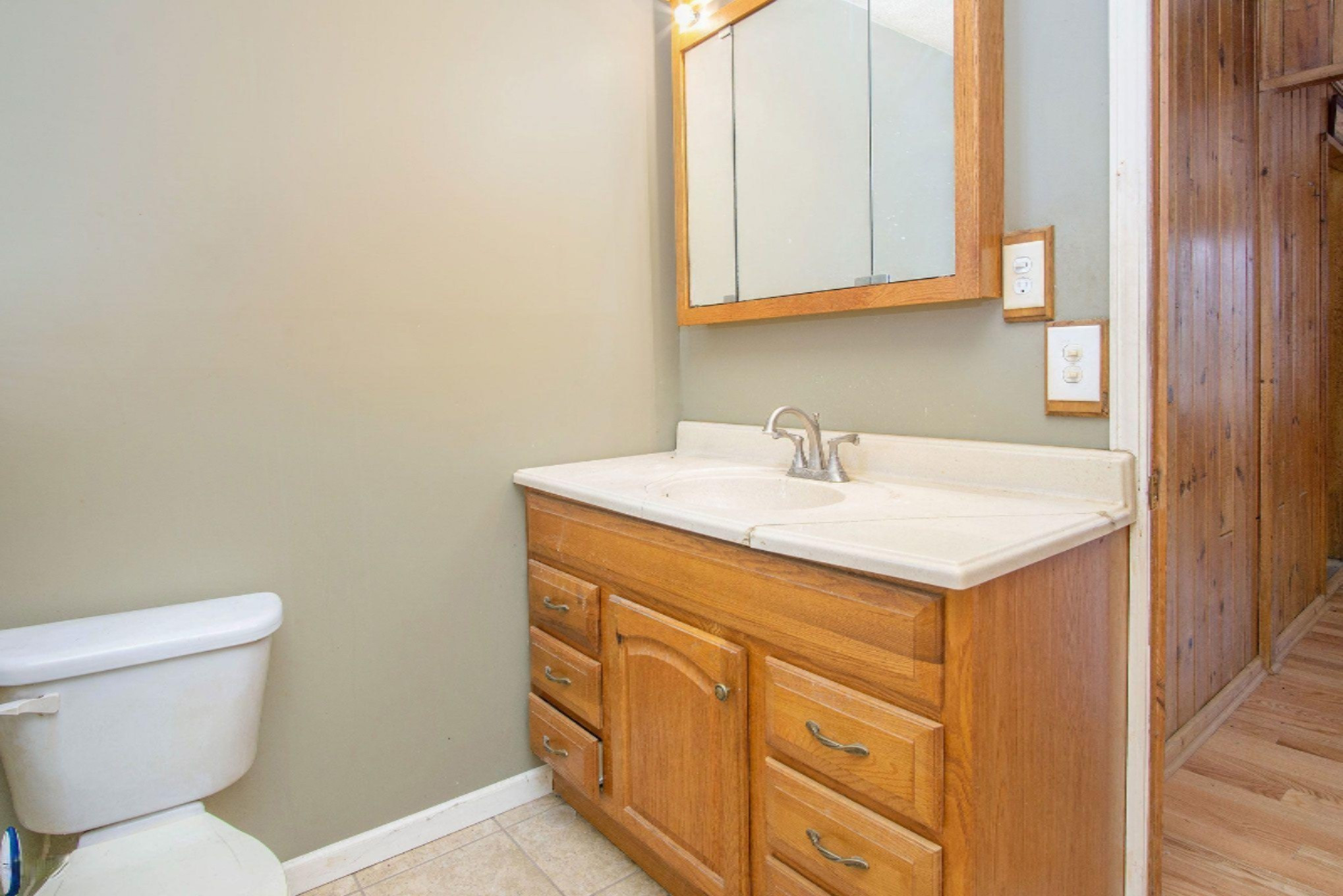 1320 Anderson Road Niles, MI 49120 - Photo 14 of 25 1320 Anderson Rd bathroom