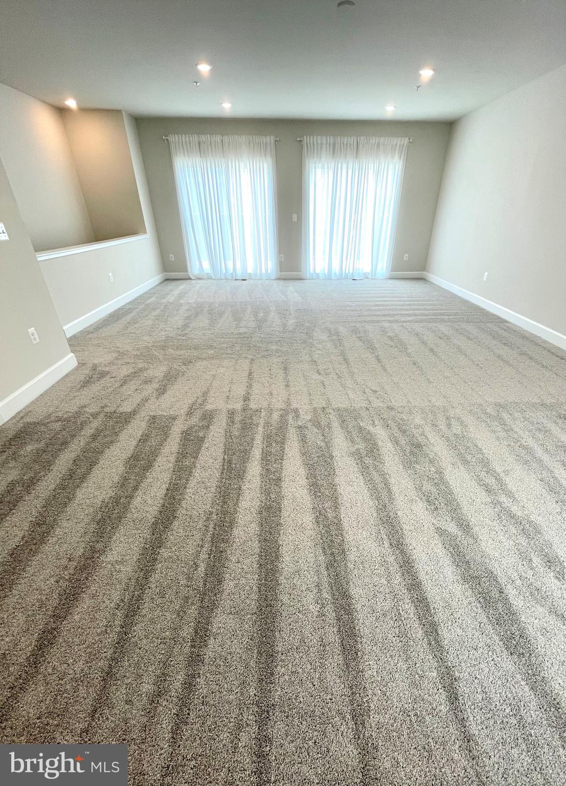 22522 Foundation Drive Ashburn, VA 20148 - Photo 21 of 30 Loft with double sliding doors to roof terrace