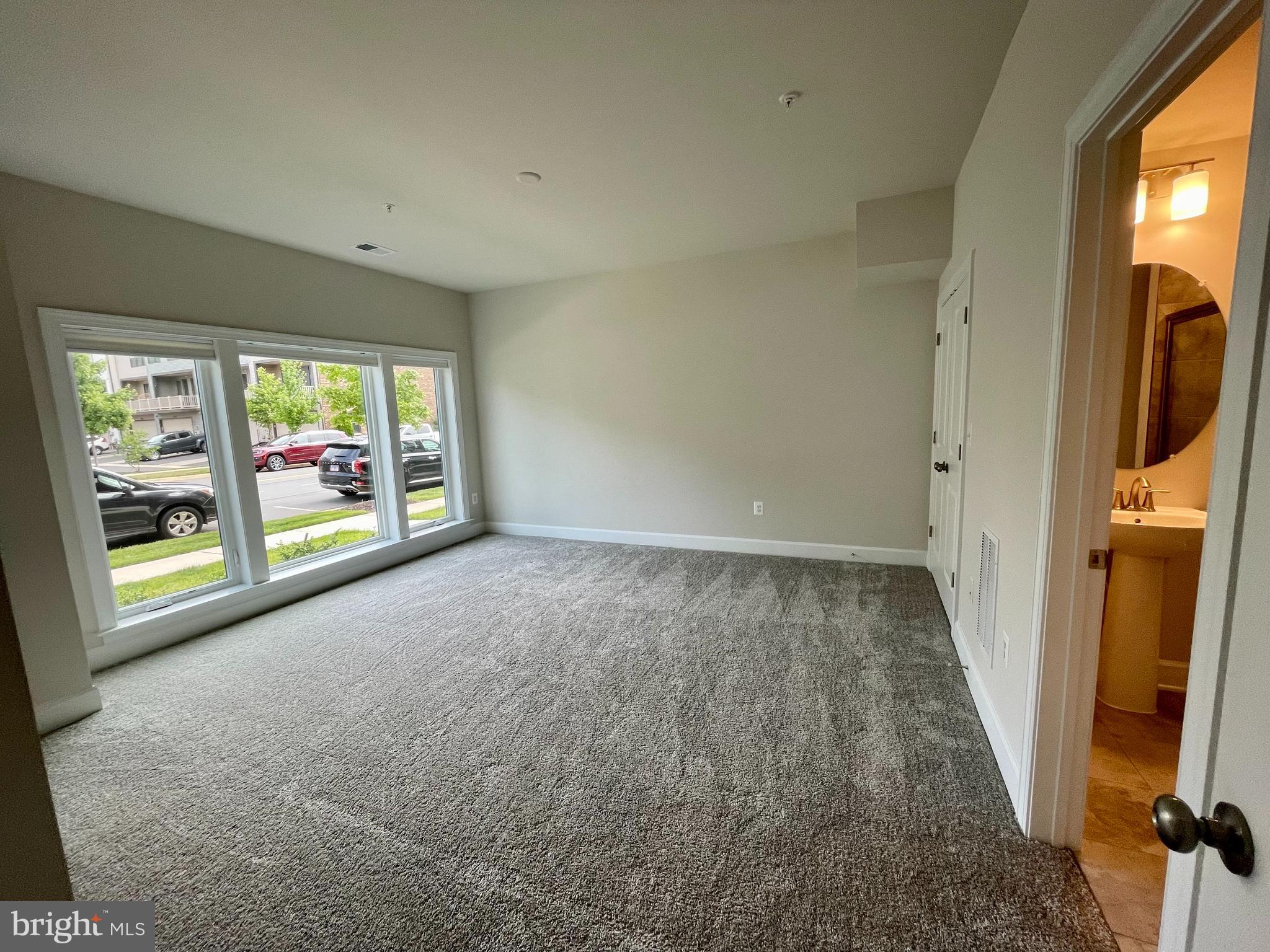 22522 Foundation Drive Ashburn, VA 20148 - Photo 4 of 30 Bedroom on Level 1