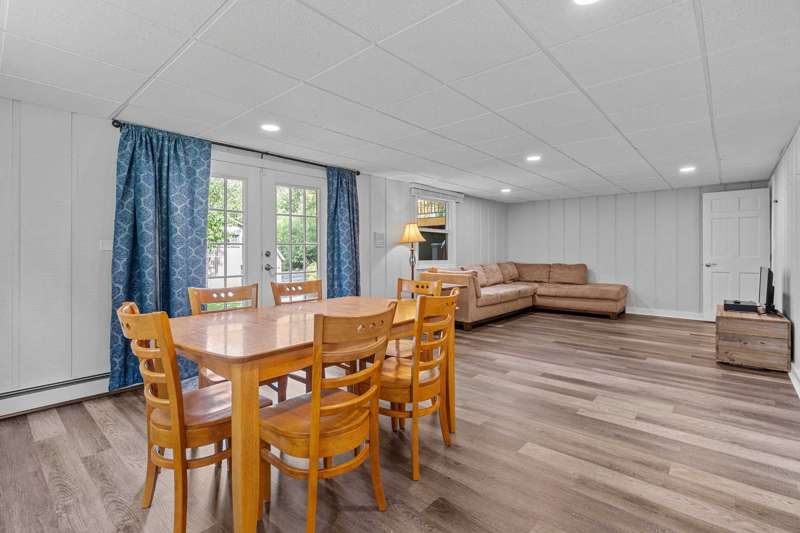 906 Bridle Lane Cary, IL 60013 - Photo 45 of 61 a view of a dining room with furniture window and wooden floor