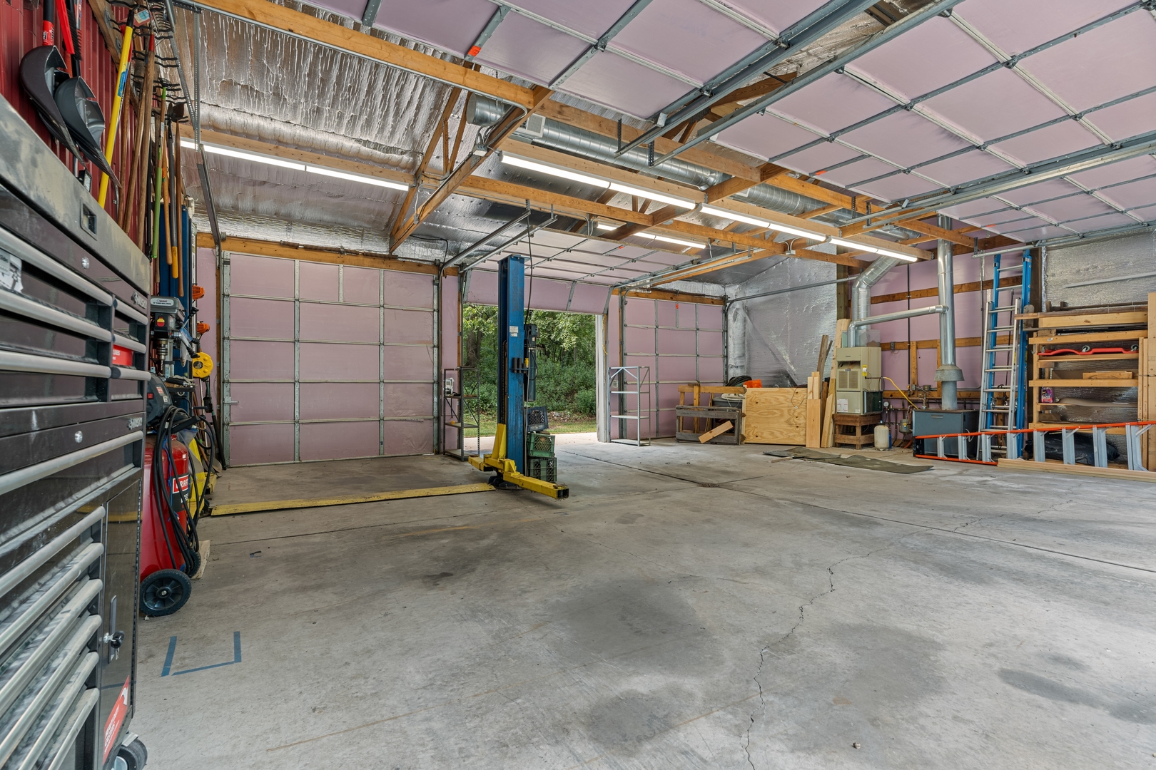 906 Bridle Lane Cary, IL 60013 - Photo 48 of 61 a view of empty room with wooden floor