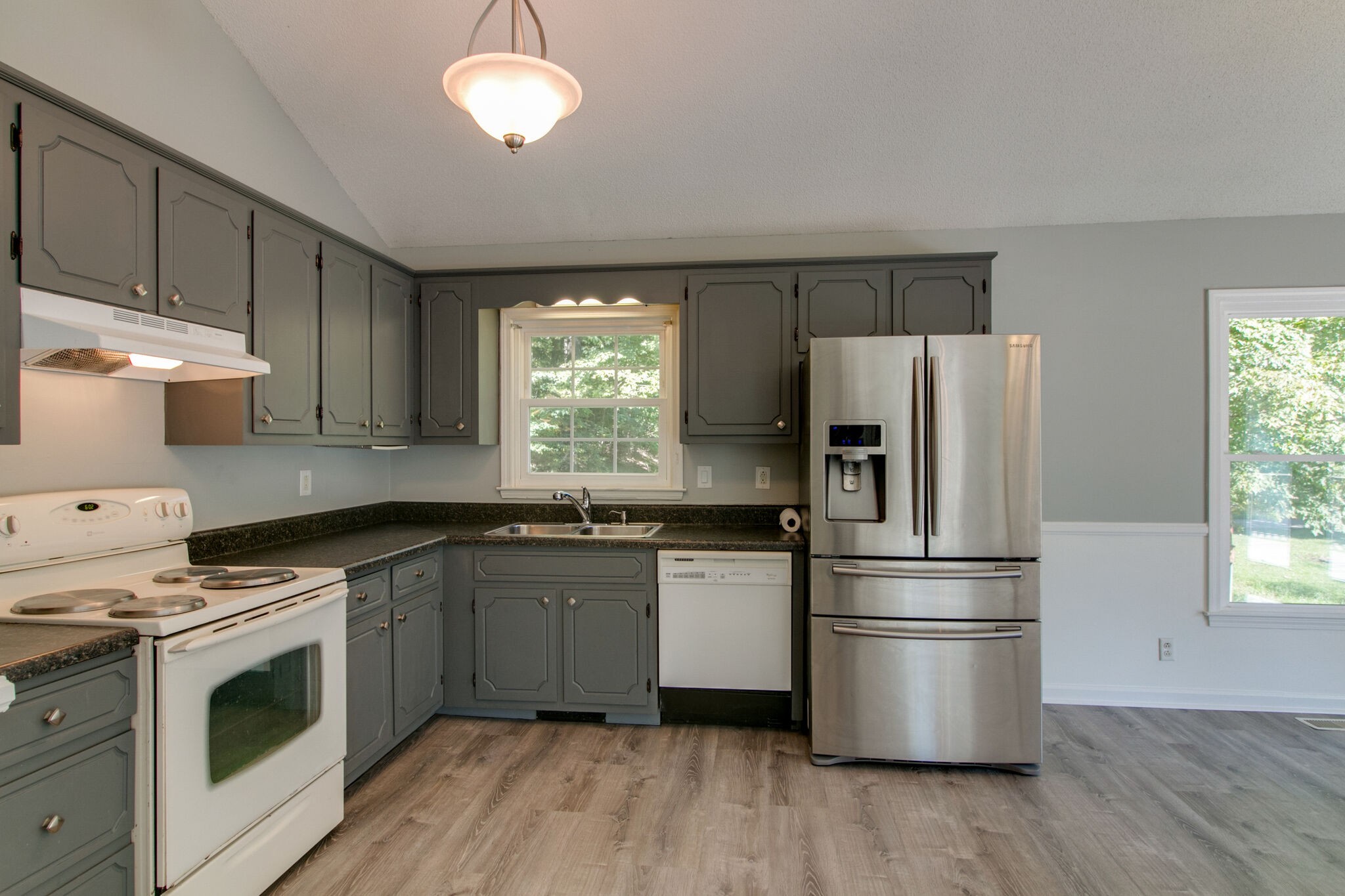 342 Harper Road Clarksville, TN 37043 - Photo 5 of 29