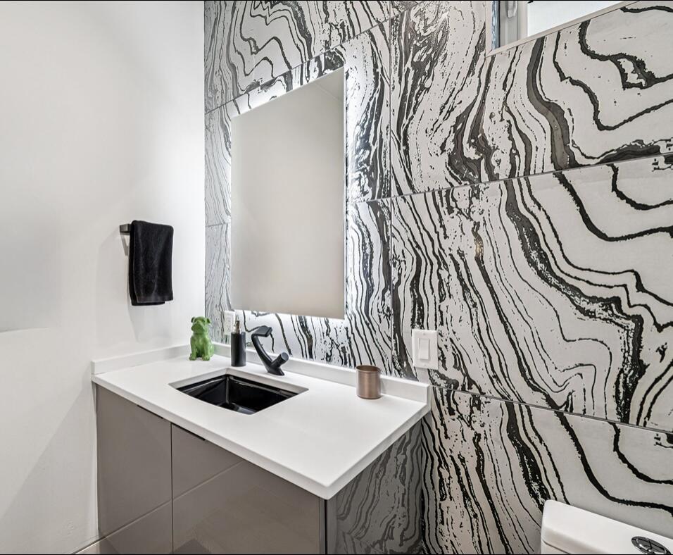 114 Surfside Drive Santa Rosa Beach, FL 32459 - Photo 10 of 45 a bathroom with a sink and a mirror