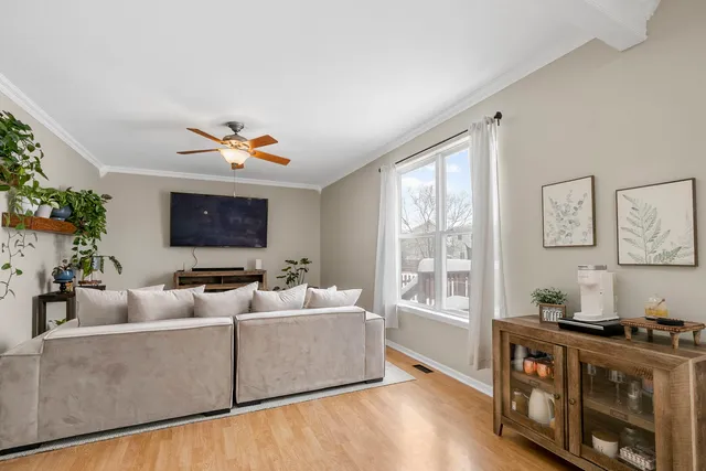 $339,000 | 28808 Blacksmith Court, Lakemoor, IL 60051