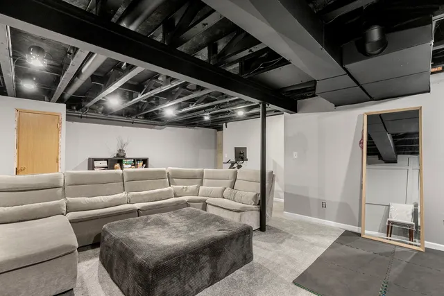 $339,000 | 28808 Blacksmith Court, Lakemoor, IL 60051