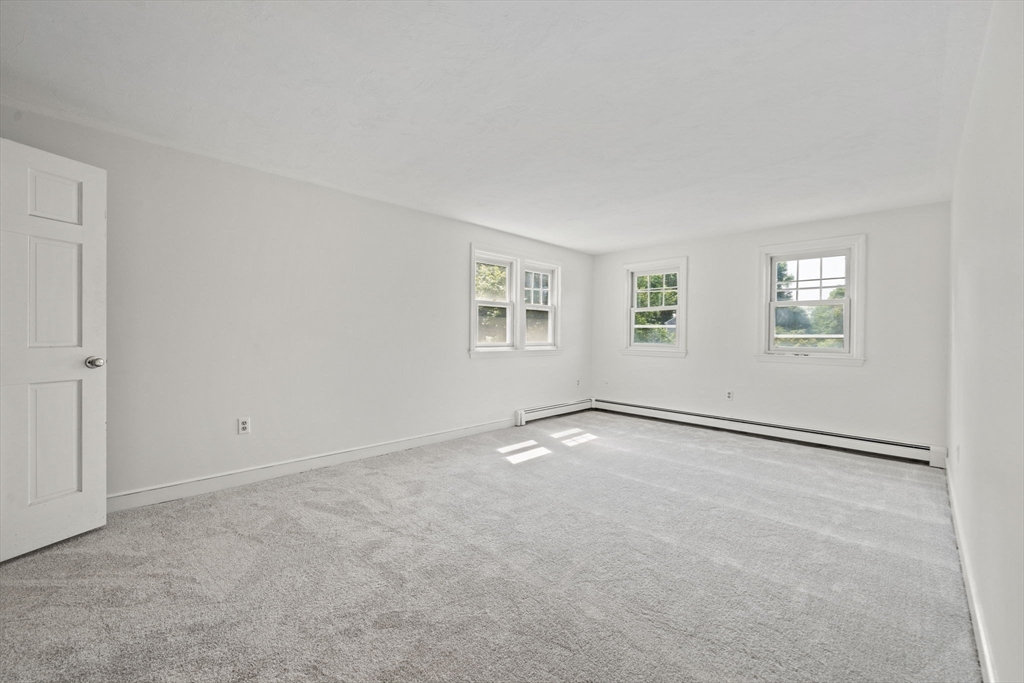 45 Tilden Lane Hanover, MA 02339 - Photo 18 of 34