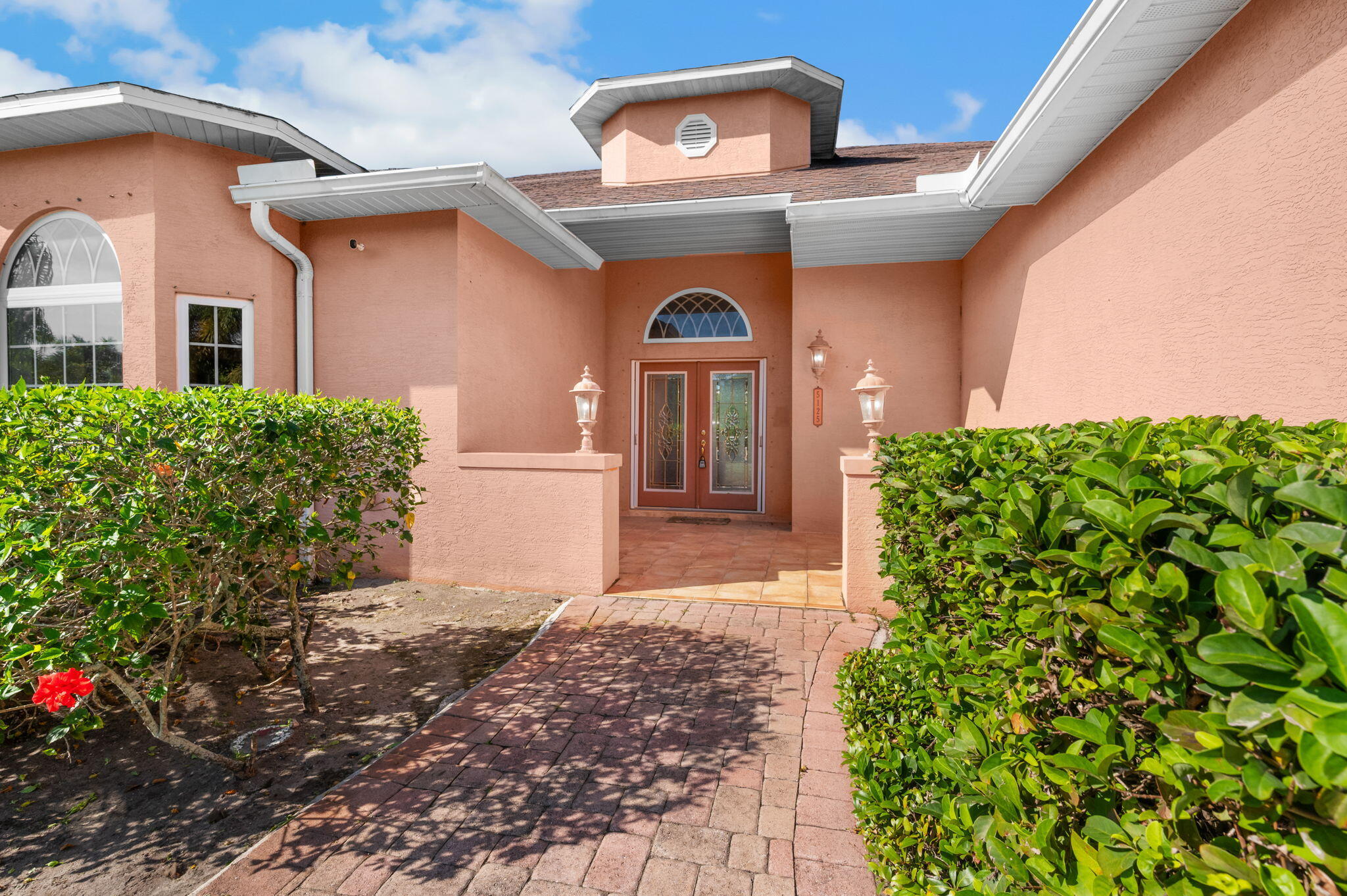 5125 Southwind Trail Fort Pierce, FL 34951 - Photo 4 of 30 5-web-or-mls-5125 Southwind TR - 5