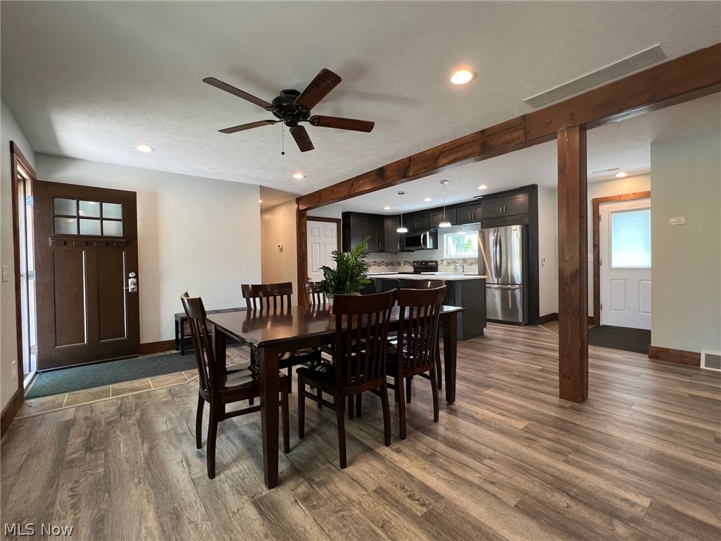 11903 Bean Road Chardon, OH 44024 - Photo 5 of 29