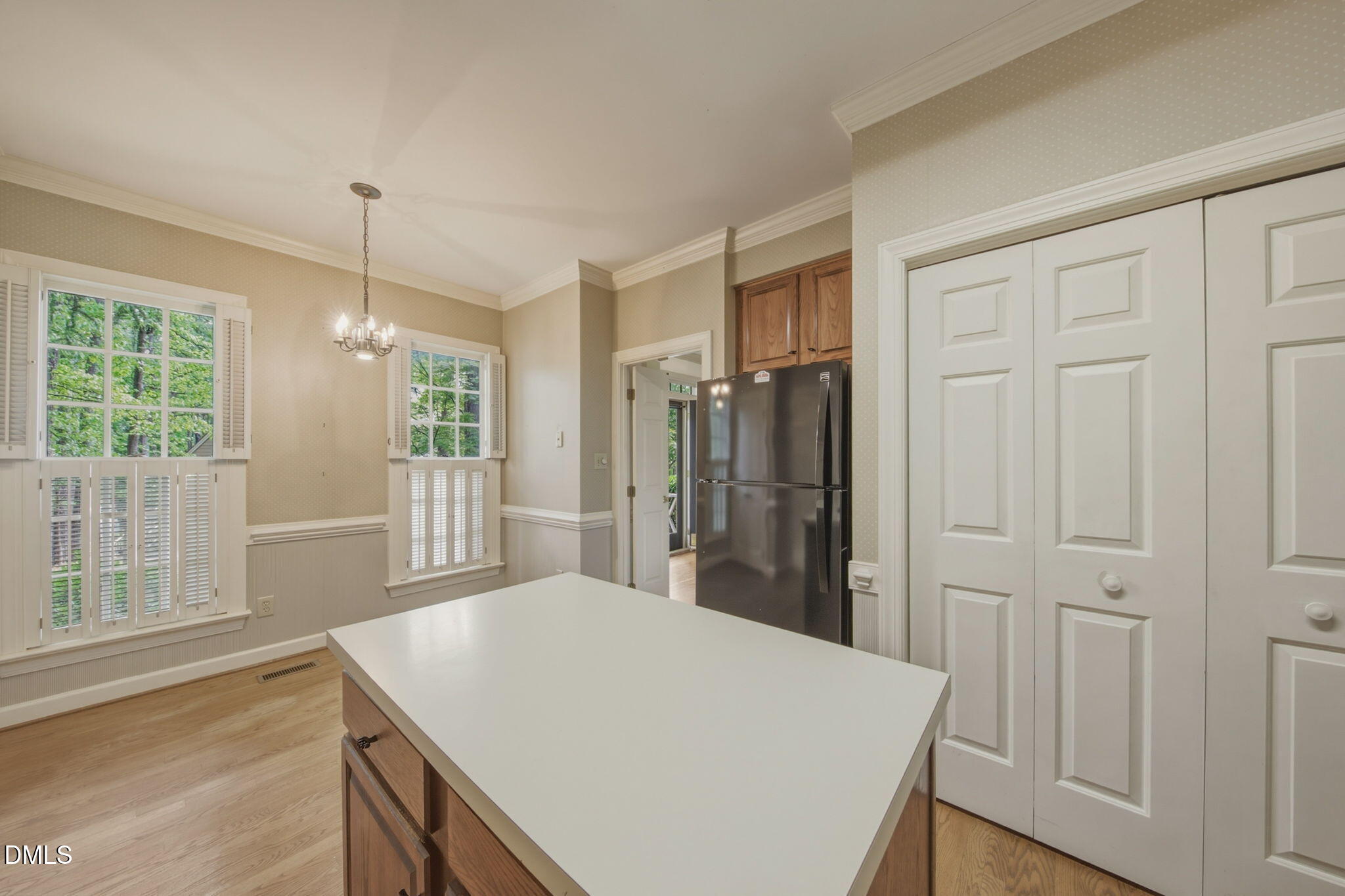 6107 Tipping Circle Raleigh, NC 27609 - Photo 12 of 39 12-web-or-mls-6107 Tipping Circle-2611
