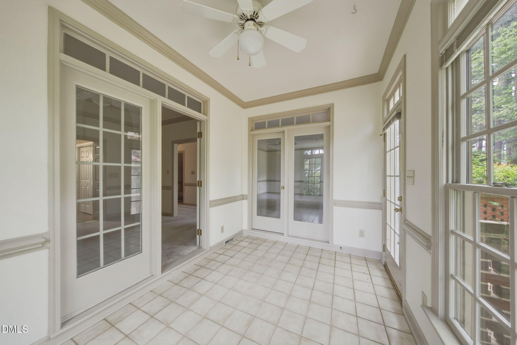 6107 Tipping Circle Raleigh, NC 27609 - Photo 15 of 39 15-web-or-mls-6107 Tipping Circle-2614