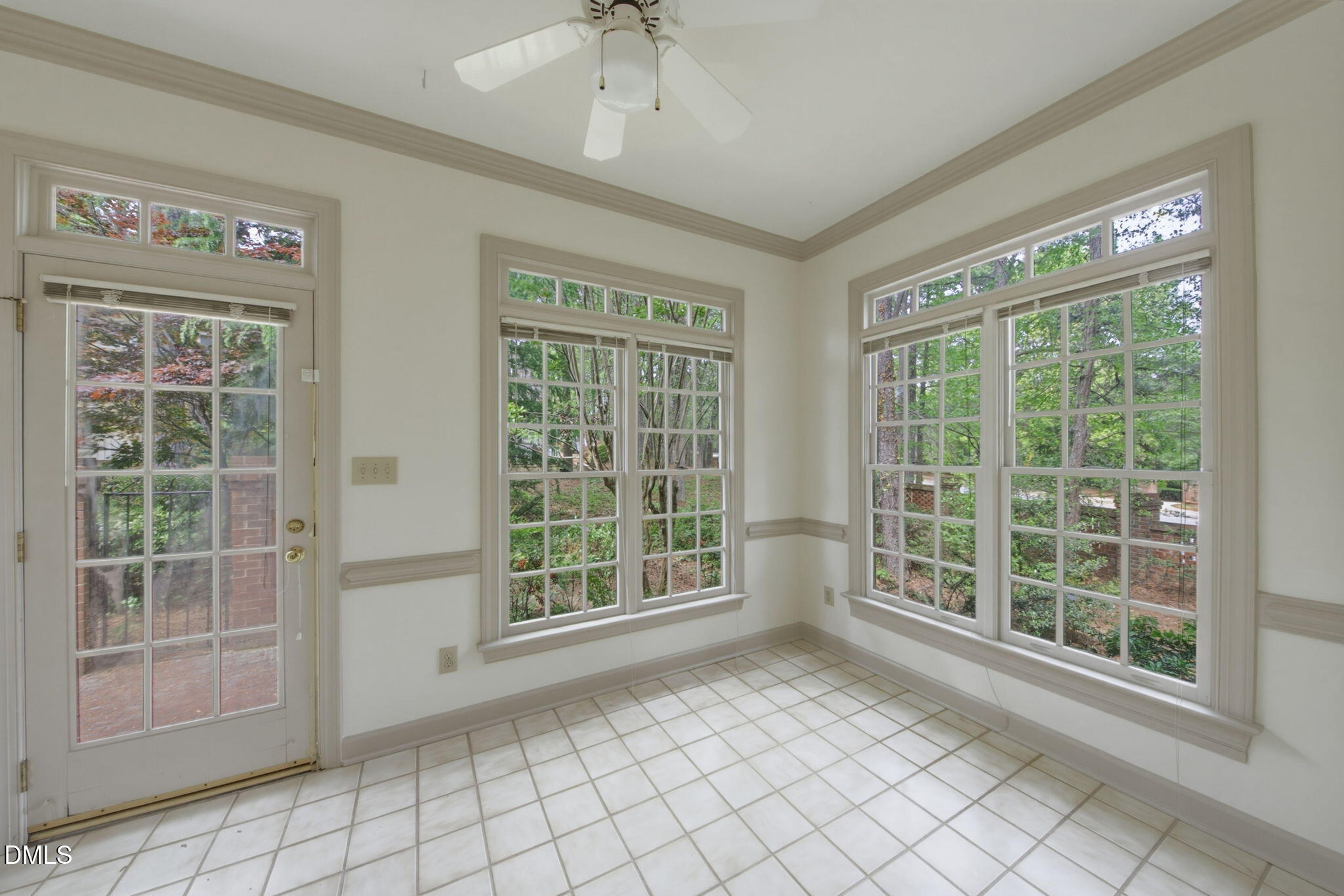 6107 Tipping Circle Raleigh, NC 27609 - Photo 16 of 39 16-web-or-mls-6107 Tipping Circle-2615