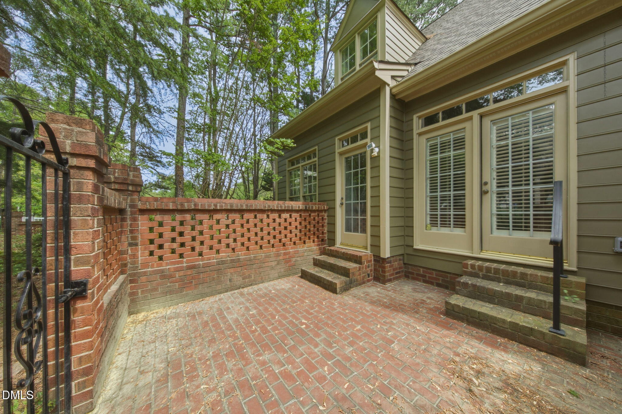 6107 Tipping Circle Raleigh, NC 27609 - Photo 34 of 39 34-web-or-mls-6107 Tipping Circle-2633