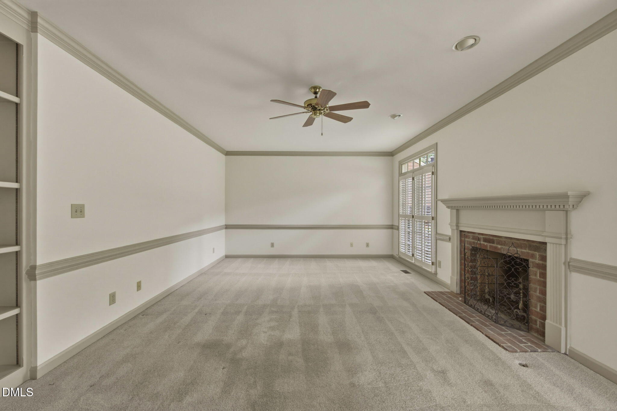 6107 Tipping Circle Raleigh, NC 27609 - Photo 5 of 39 5-web-or-mls-6107 Tipping Circle-2604