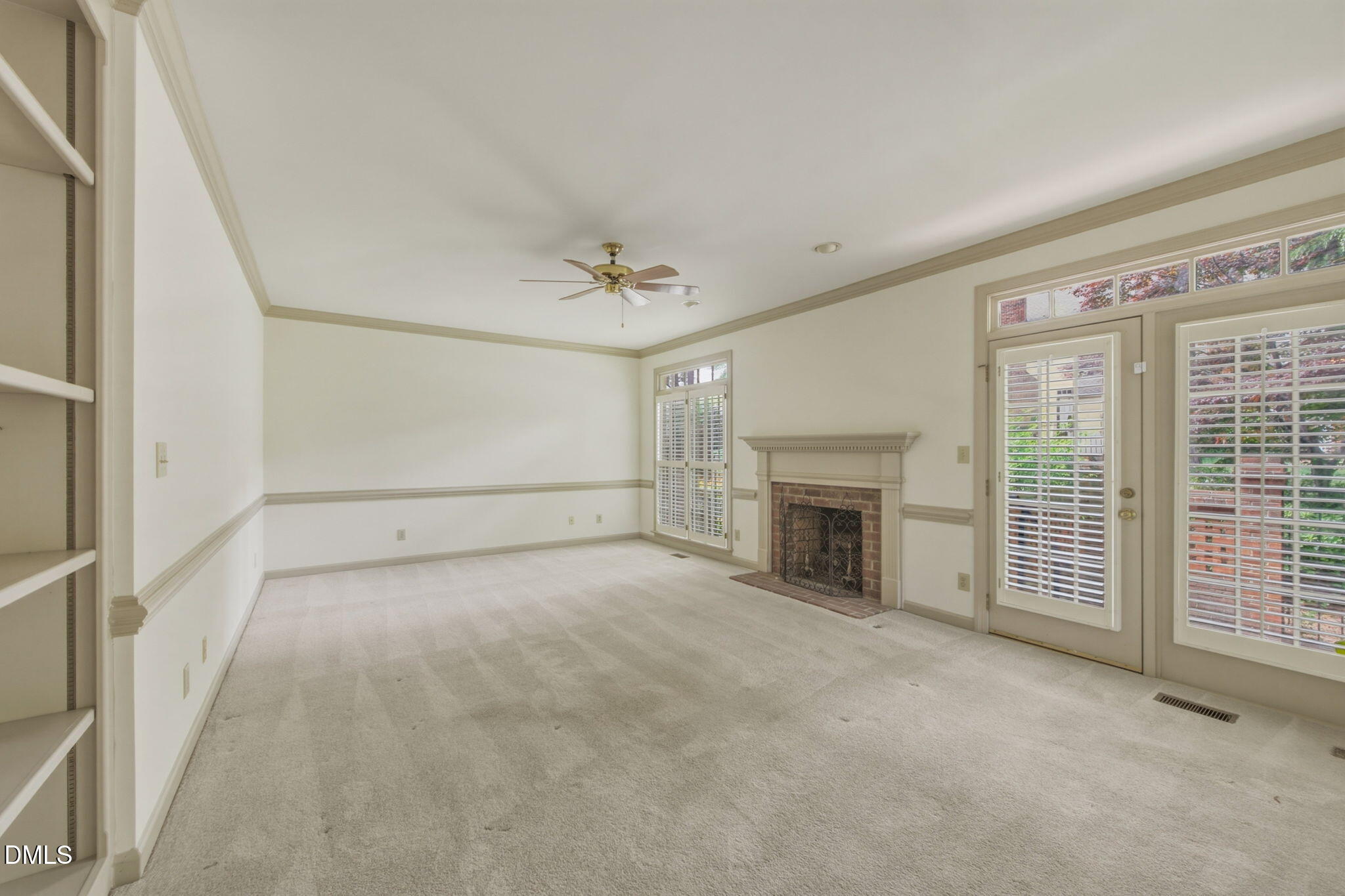 6107 Tipping Circle Raleigh, NC 27609 - Photo 7 of 39 7-web-or-mls-6107 Tipping Circle-2606