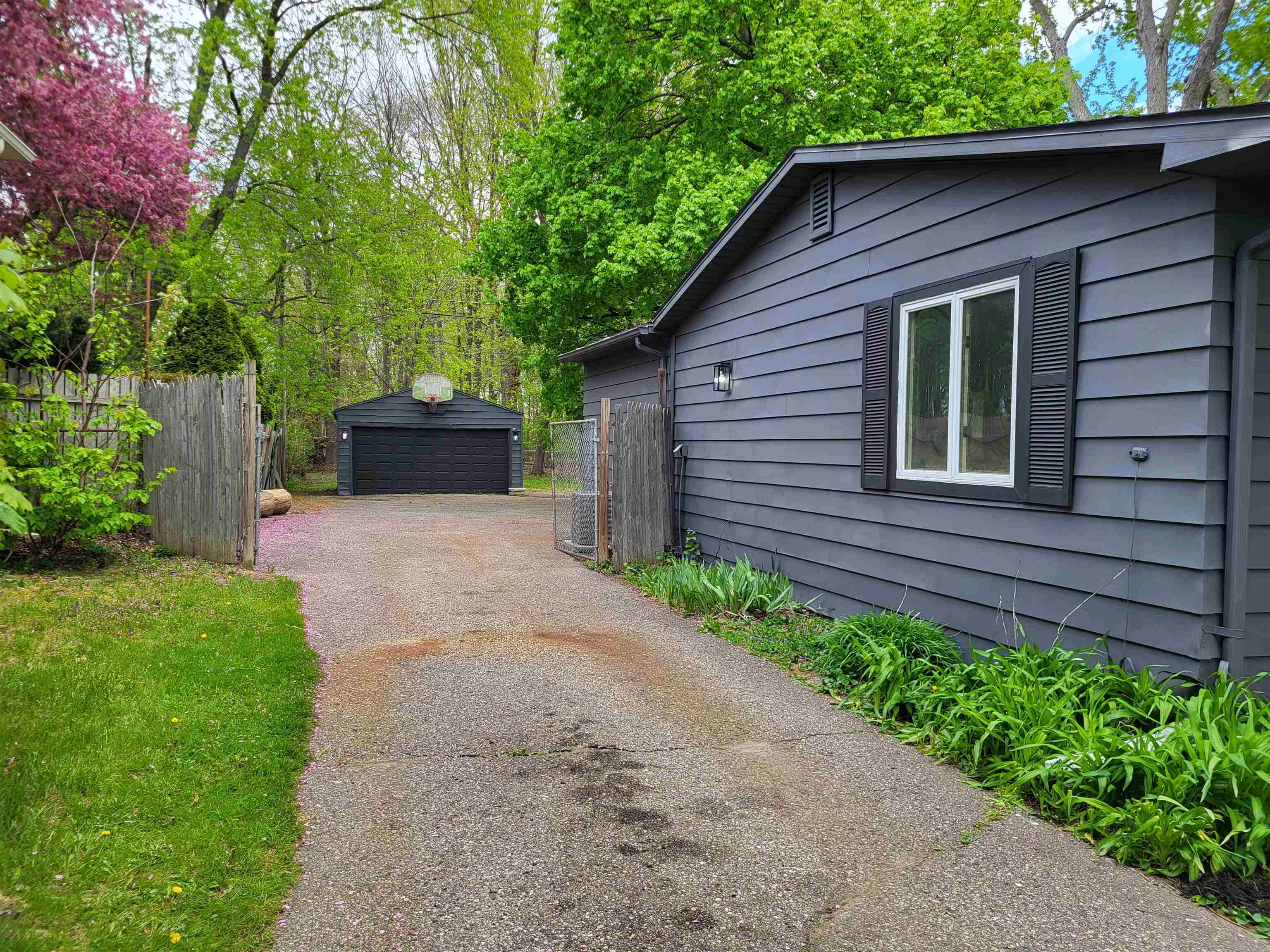 537 Clarion Street Clio, MI 48420 - Photo 34 of 35