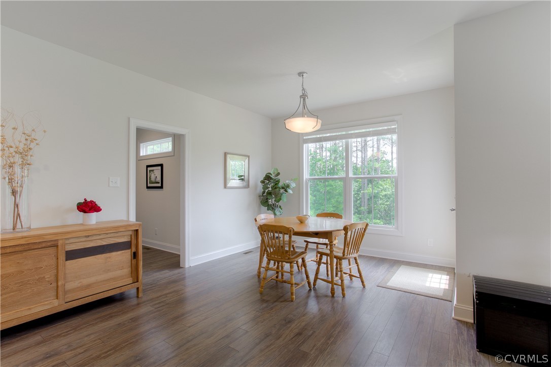 16019 Longlands Road Chesterfield, VA 23832 - Photo 15 of 50 Breakfast nook area leads out onto composite deck