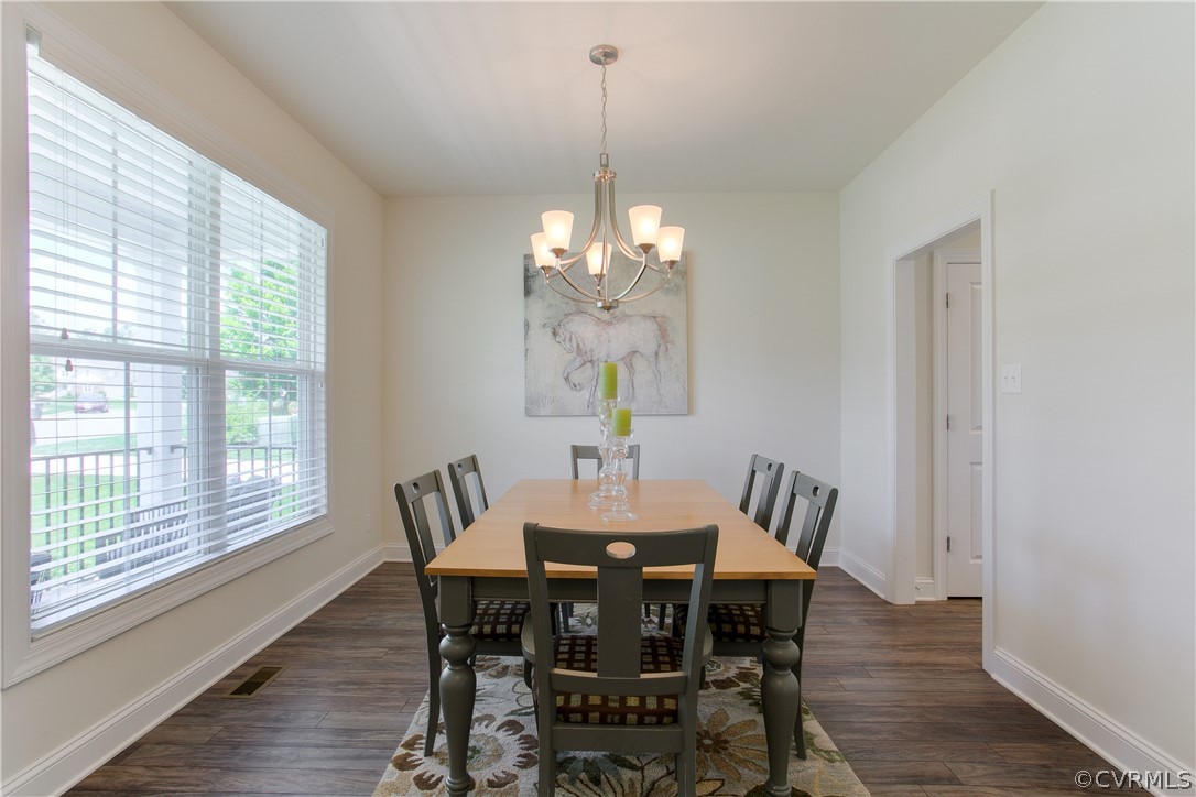 16019 Longlands Road Chesterfield, VA 23832 - Photo 6 of 50 Formal Dining Room