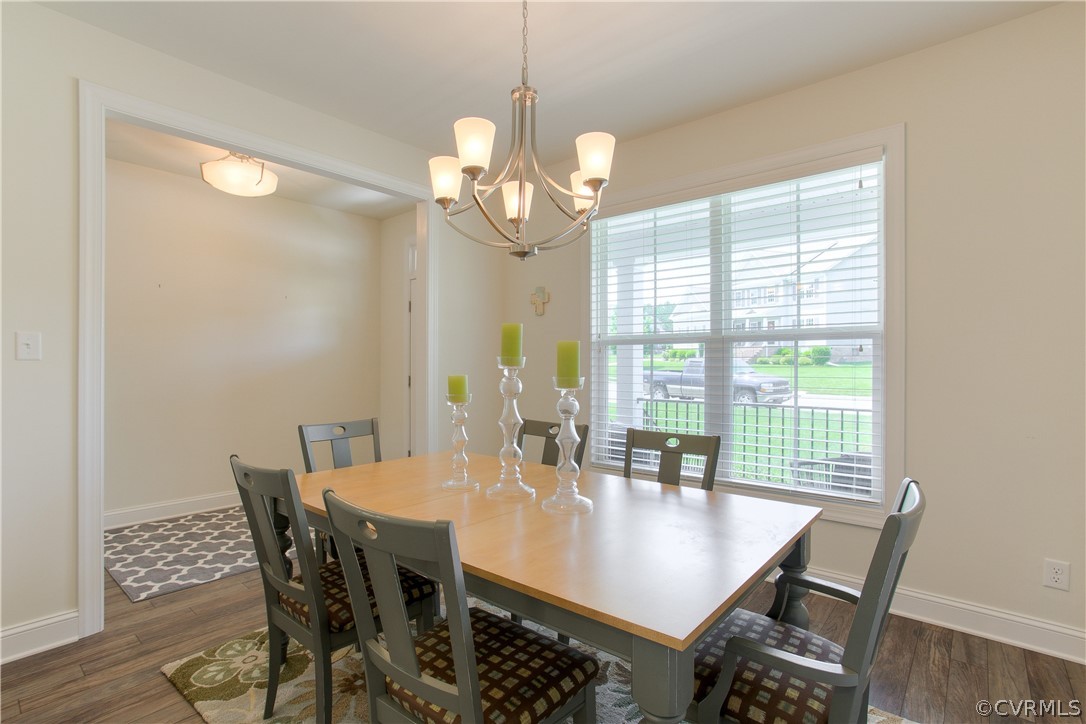 16019 Longlands Road Chesterfield, VA 23832 - Photo 7 of 50 Dining room looking into Foyer area