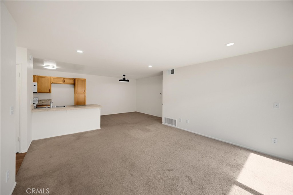 2521 West Sunflower Avenue, Unit R8 Santa Ana, CA 92704 - Photo 2 of 21