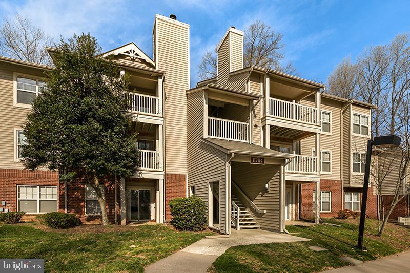 11704 Olde English Drive, Unit L Reston, VA 20190 - Photo 1 of 34