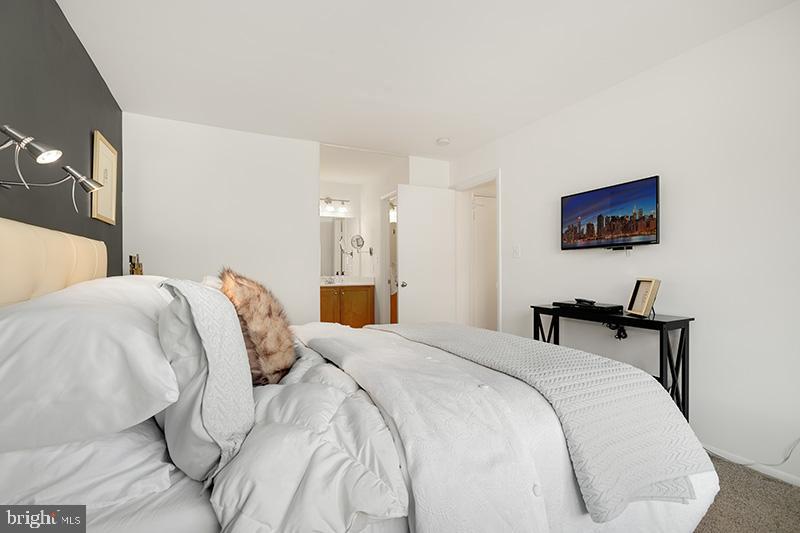 11704 Olde English Drive, Unit L Reston, VA 20190 - Photo 20 of 34