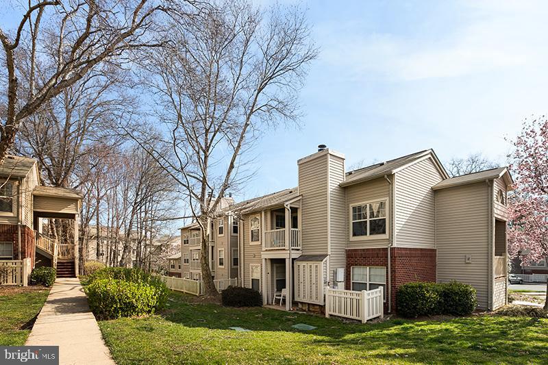 11704 Olde English Drive, Unit L Reston, VA 20190 - Photo 32 of 34