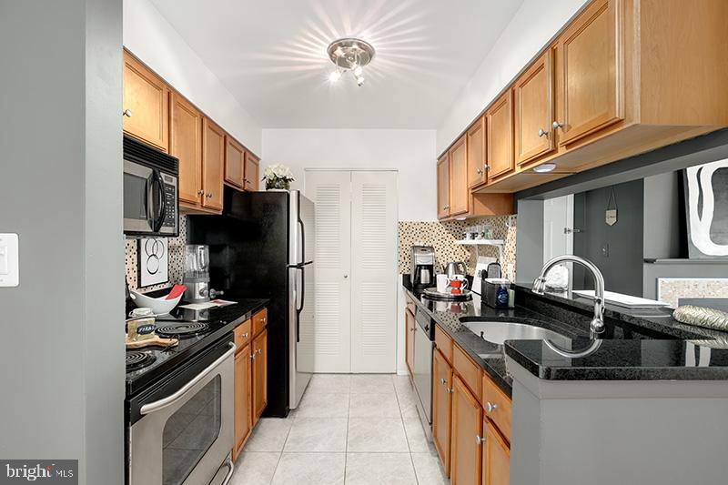 11704 Olde English Drive, Unit L Reston, VA 20190 - Photo 8 of 34