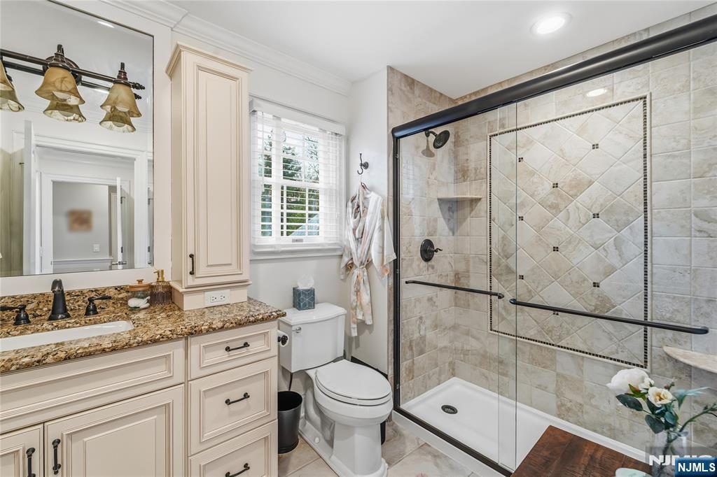 854 Cambridge Road River Vale, NJ 07675 - Photo 27 of 50