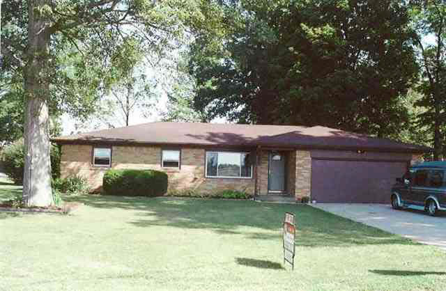 6900 West Cornbread Road Yorktown, IN 47396 - Photo 1 of 12