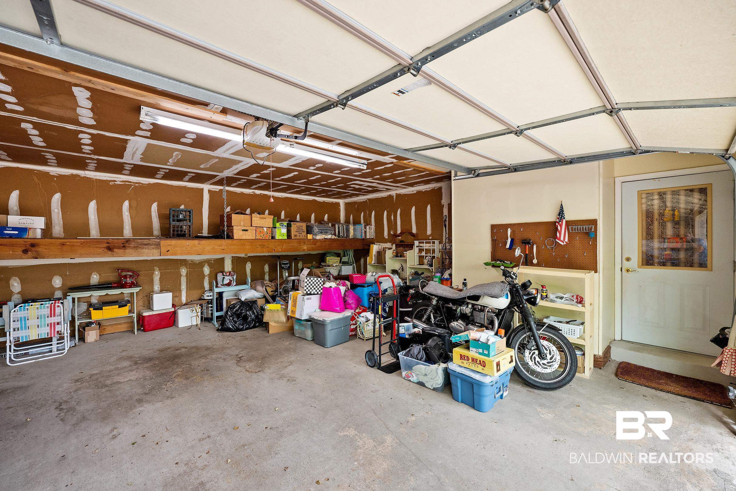 4026 Kingsrow Row Mobile, AL 36619 - Photo 40 of 51 View of garage
