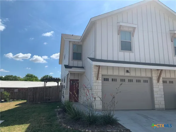 $1,495 | 319 Untermaier Street, New Braunfels, TX 78130