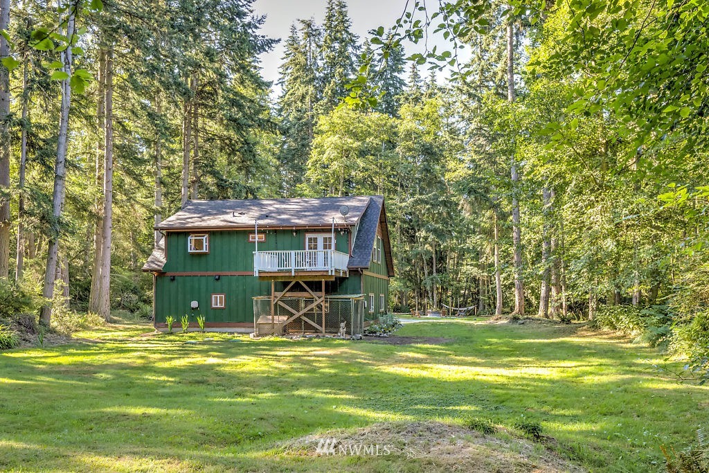 567 Lagoon Point Road Greenbank, WA 98253 - Photo 21 of 25 Gallery Image 21