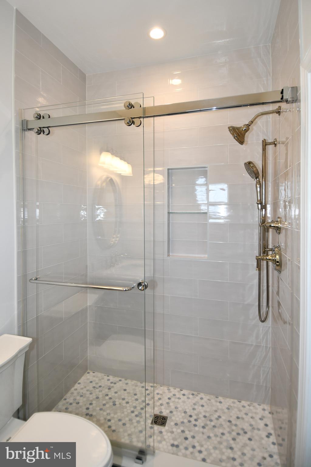 7808 Southdown Road Alexandria, VA 22308 - Photo 85 of 99