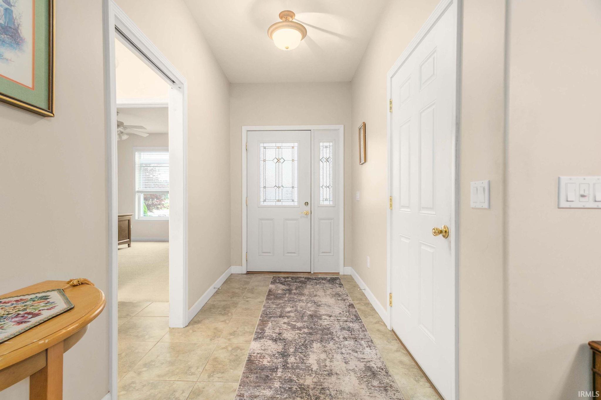 525 South Filbert Street New Carlisle, IN 46552 - Photo 4 of 42