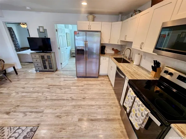 $2,495,000 | 451 Lanae Way, Kailua, HI 96734