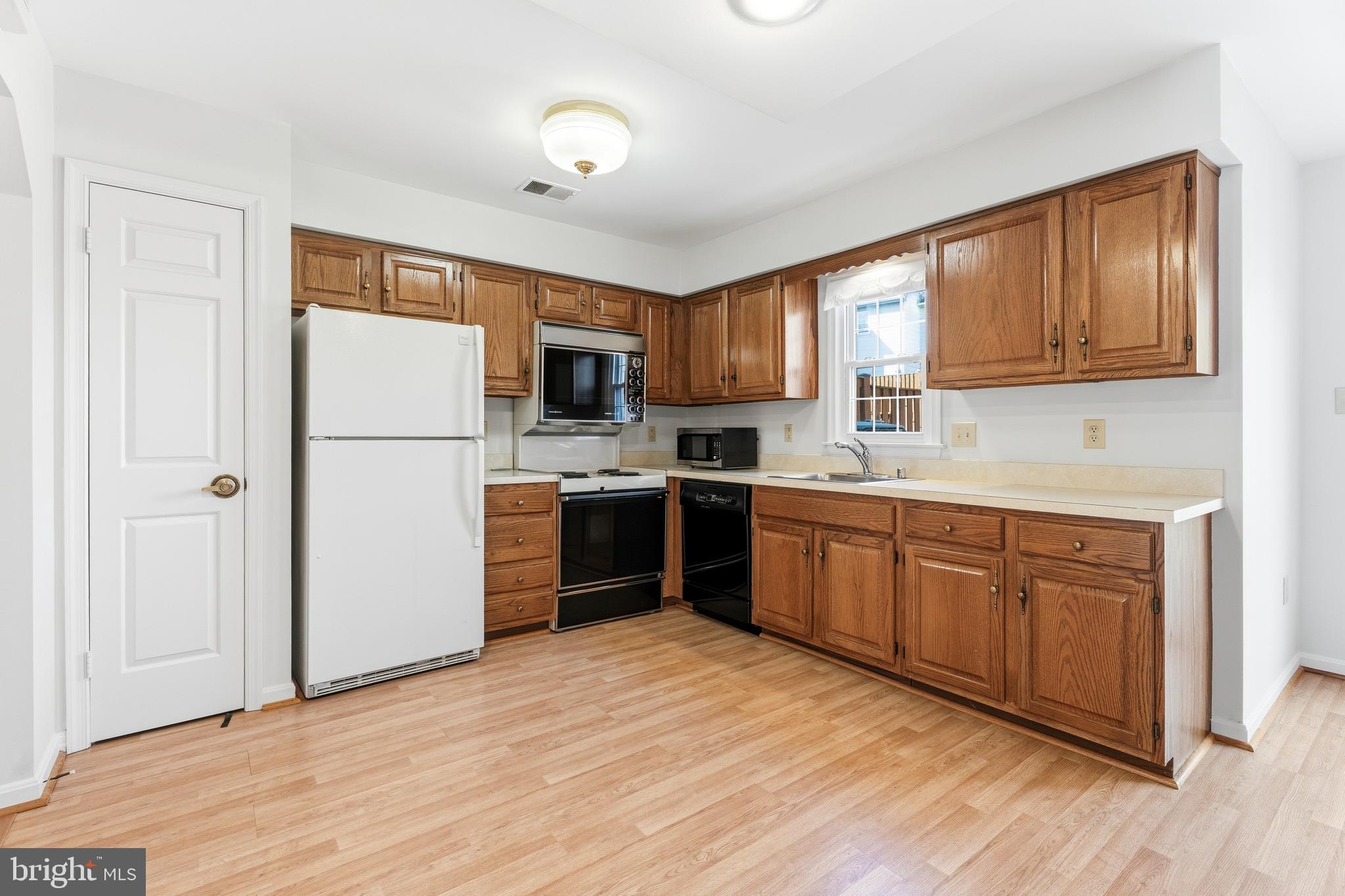 921 Boom Way Annapolis, MD 21401 - Photo 14 of 35