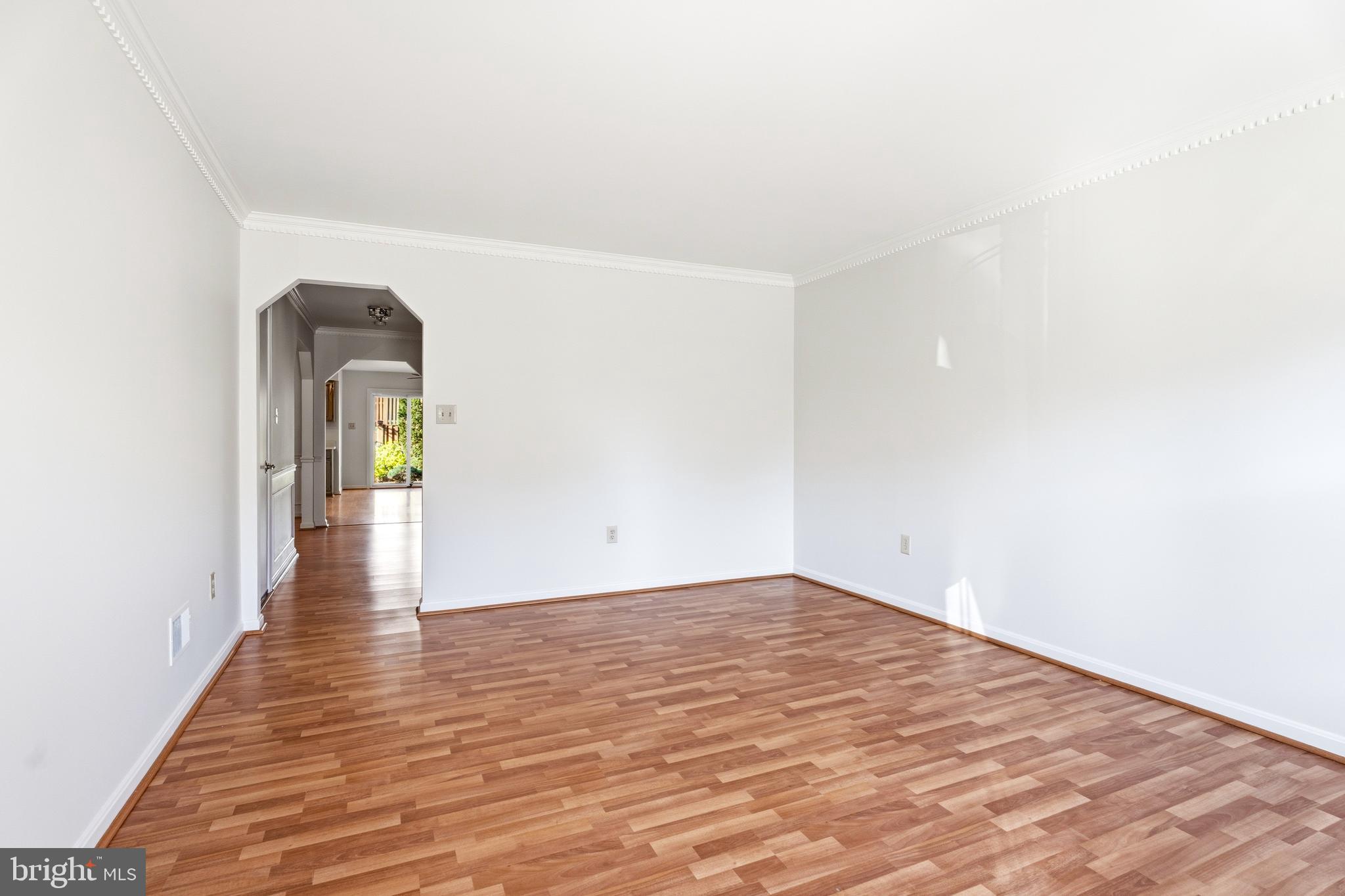 921 Boom Way Annapolis, MD 21401 - Photo 3 of 35