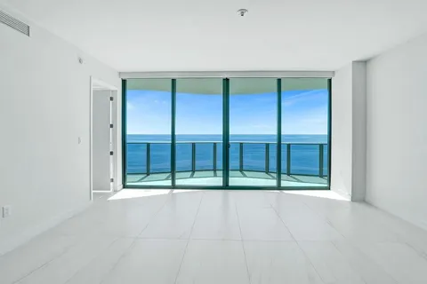 $2,750,000 | 900 North Ocean Boulevard, Unit 1405, Pompano Beach, FL 33062