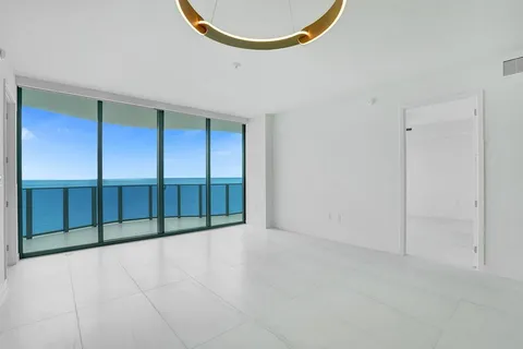 $2,750,000 | 900 North Ocean Boulevard, Unit 1405, Pompano Beach, FL 33062
