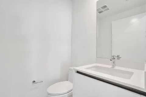 $2,750,000 | 900 North Ocean Boulevard, Unit 1405, Pompano Beach, FL 33062