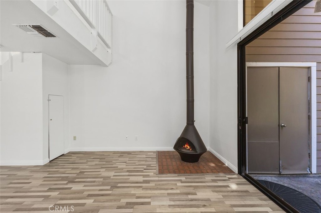 37 Lakepines Irvine, CA 92620 - Photo 13 of 55 a view of a room