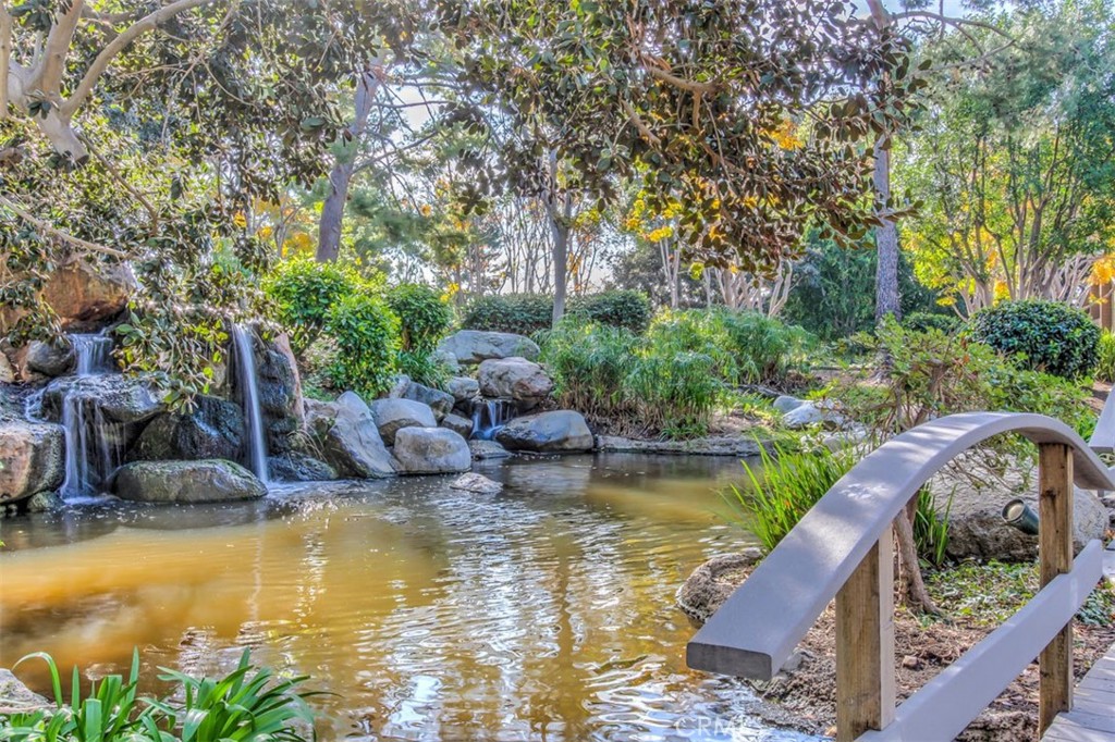 37 Lakepines Irvine, CA 92620 - Photo 35 of 55 Comminity Lakes