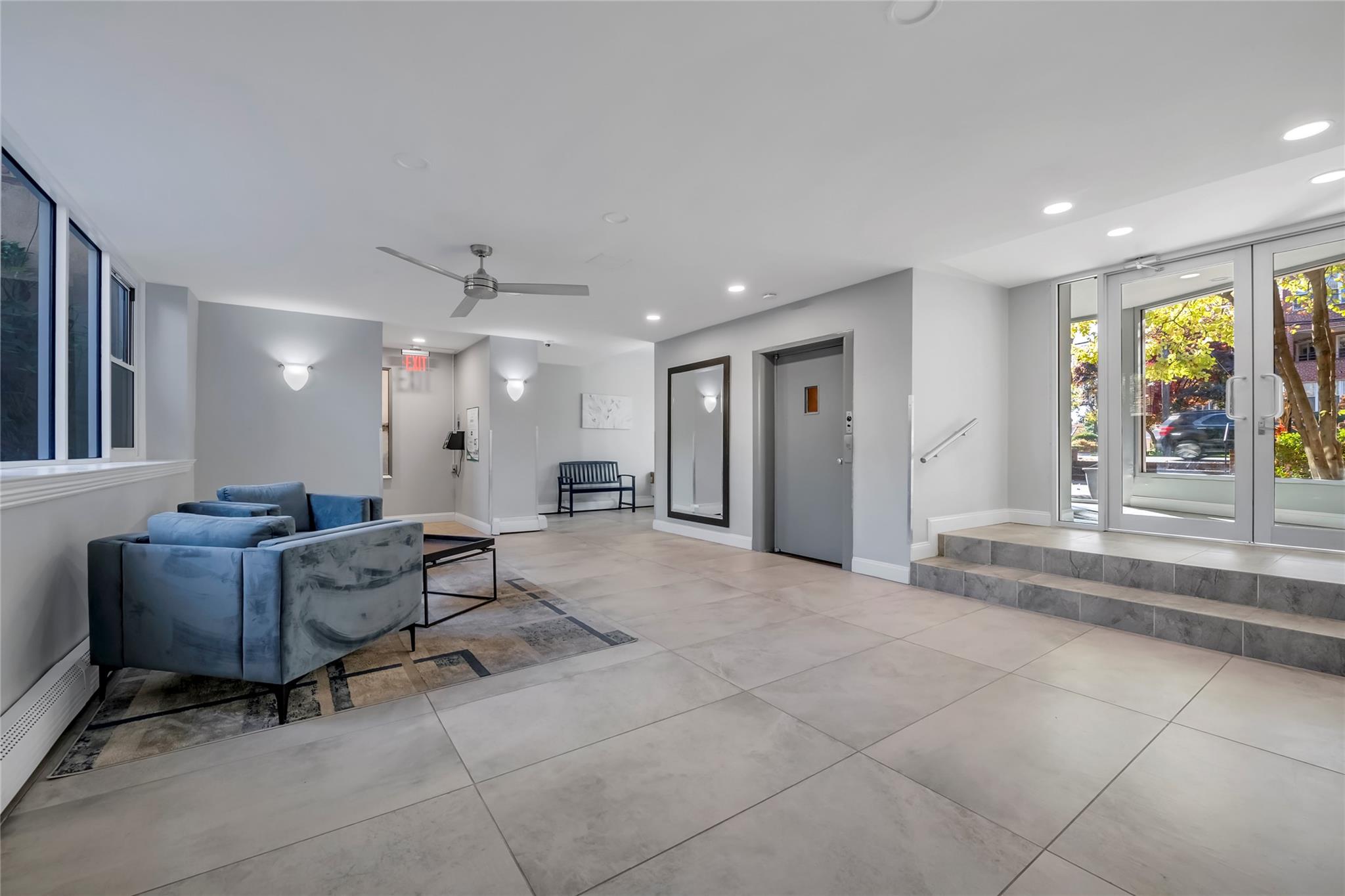 185 South Middle Neck Road, Unit 1G Great Neck, NY 11021 - Photo 8 of 9 View of building lobby