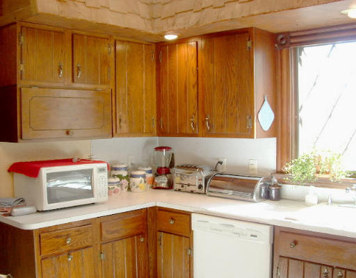 41 Appleton Street Quincy, MA 02171 - Photo 10 of 21 Gallery Image 10