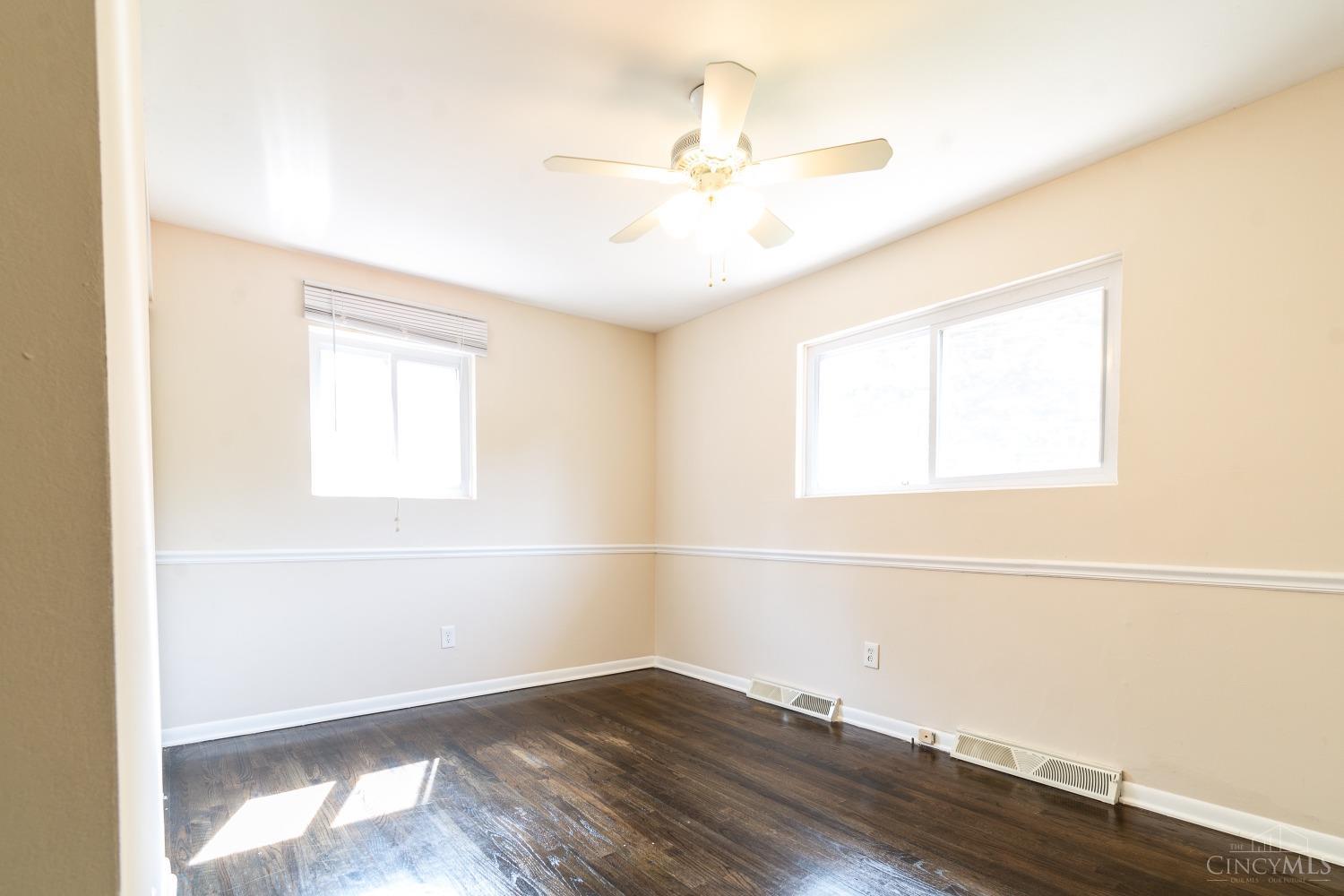 5844 Argus Road Cincinnati, OH 45224 - Photo 30 of 42 Gallery Image 30