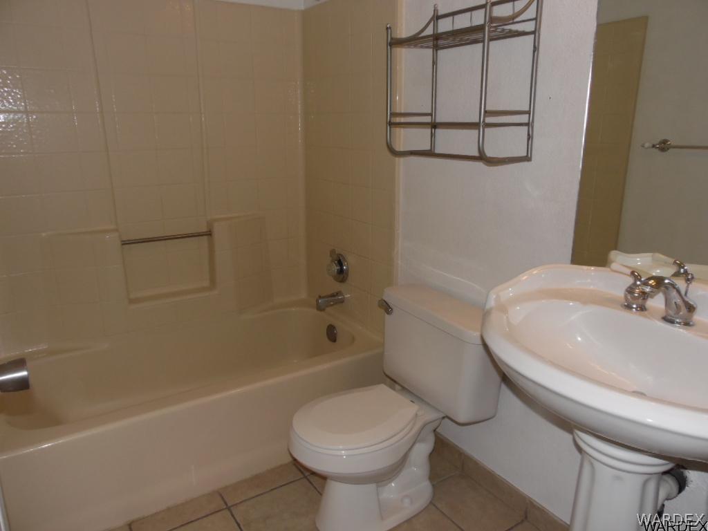 1203 Baseline Road Bullhead City, AZ 86442 - Photo 18 of 27 Gallery Image 18