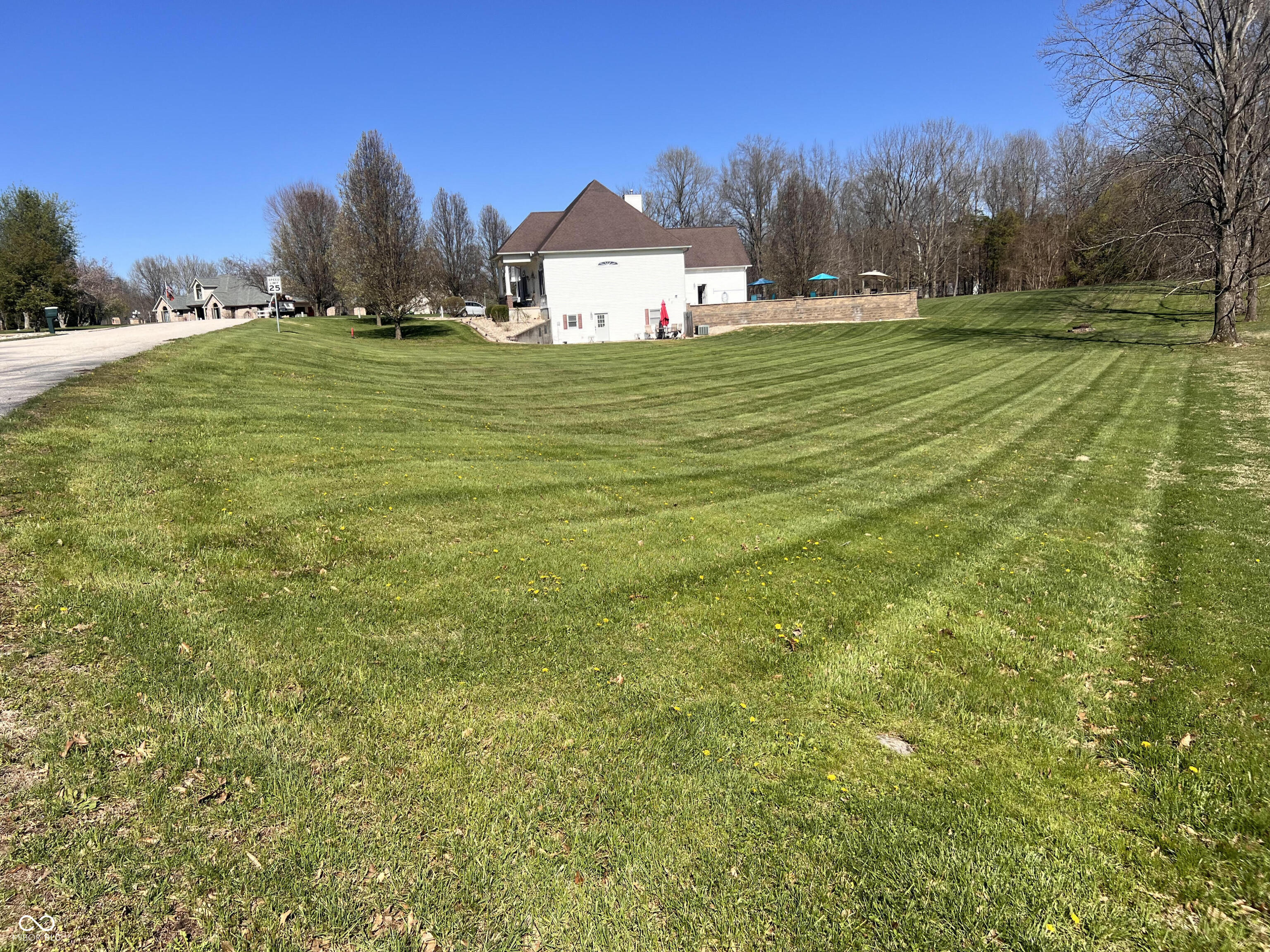 100 Smith Road Mitchell, IN 47446 - Photo 2 of 23