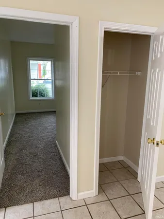 $93,900 | 210 East Maryland Street, Evansville, IN 47711