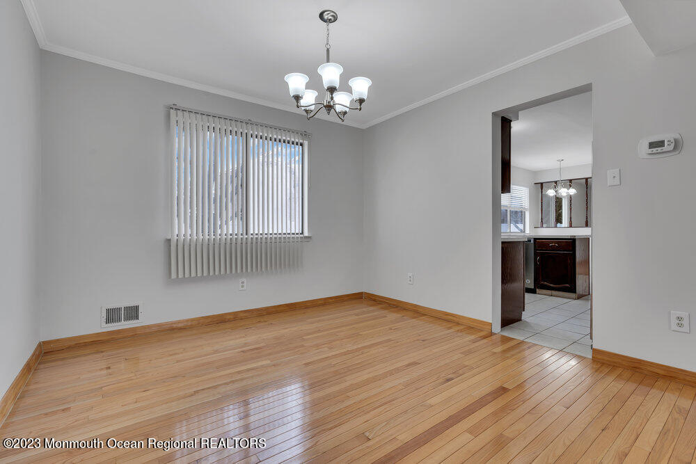 105 Appletree Road Howell, NJ 07731 - Photo 11 of 59 025_dsc08000