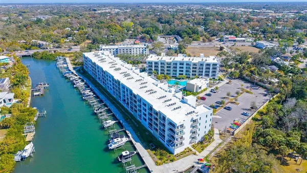 $720,000 | 1703 North Tamiami Trail, Unit 511, Sarasota, FL 34236